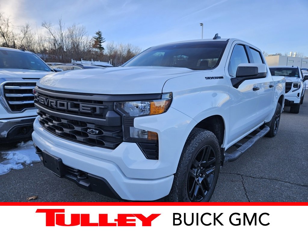 2024 Chevrolet Silverado 1500 Custom's photo