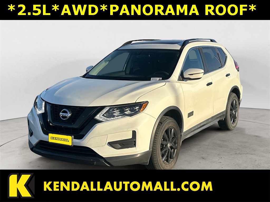 2017 Nissan Rogue SV's photo