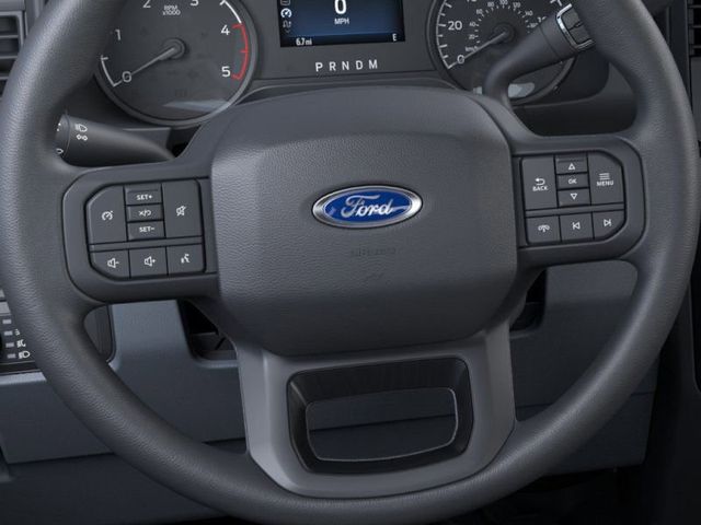 2025 Ford F-350 photo 11