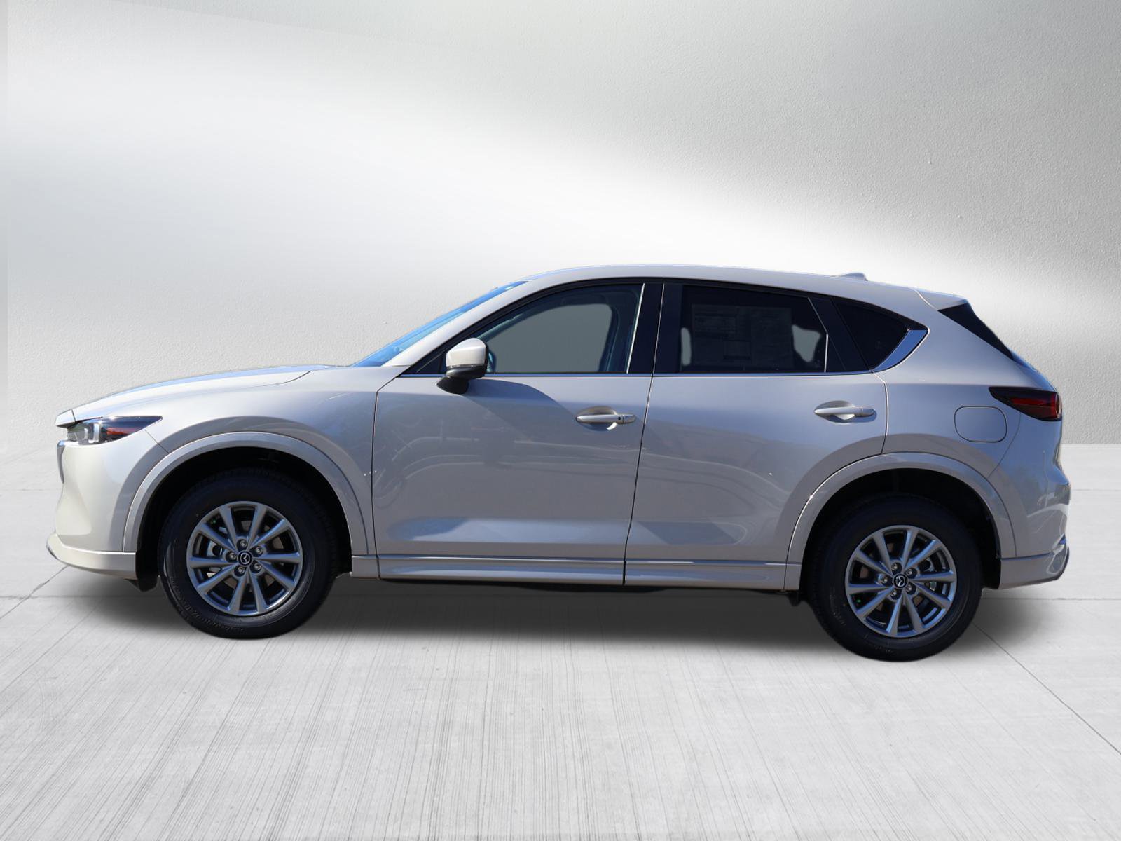 2025 Mazda CX-5 2.5 S Preferred photo 4