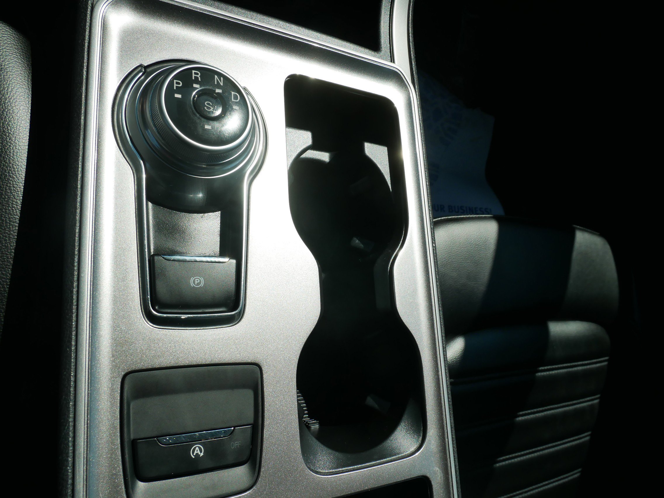 2023 Ford Edge SEL photo 22