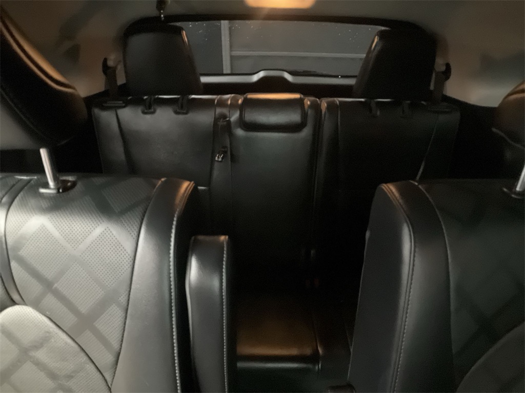 2021 Toyota Highlander Platinum photo 29