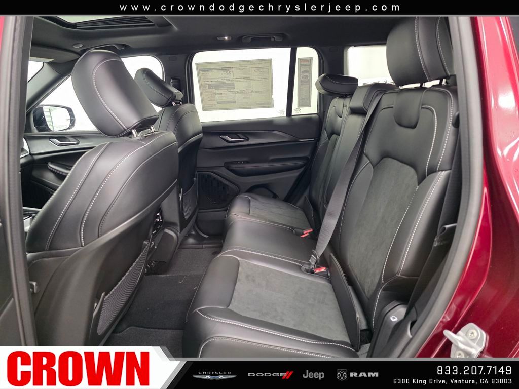 2025 Jeep Grand Cherokee Altitude X photo 13