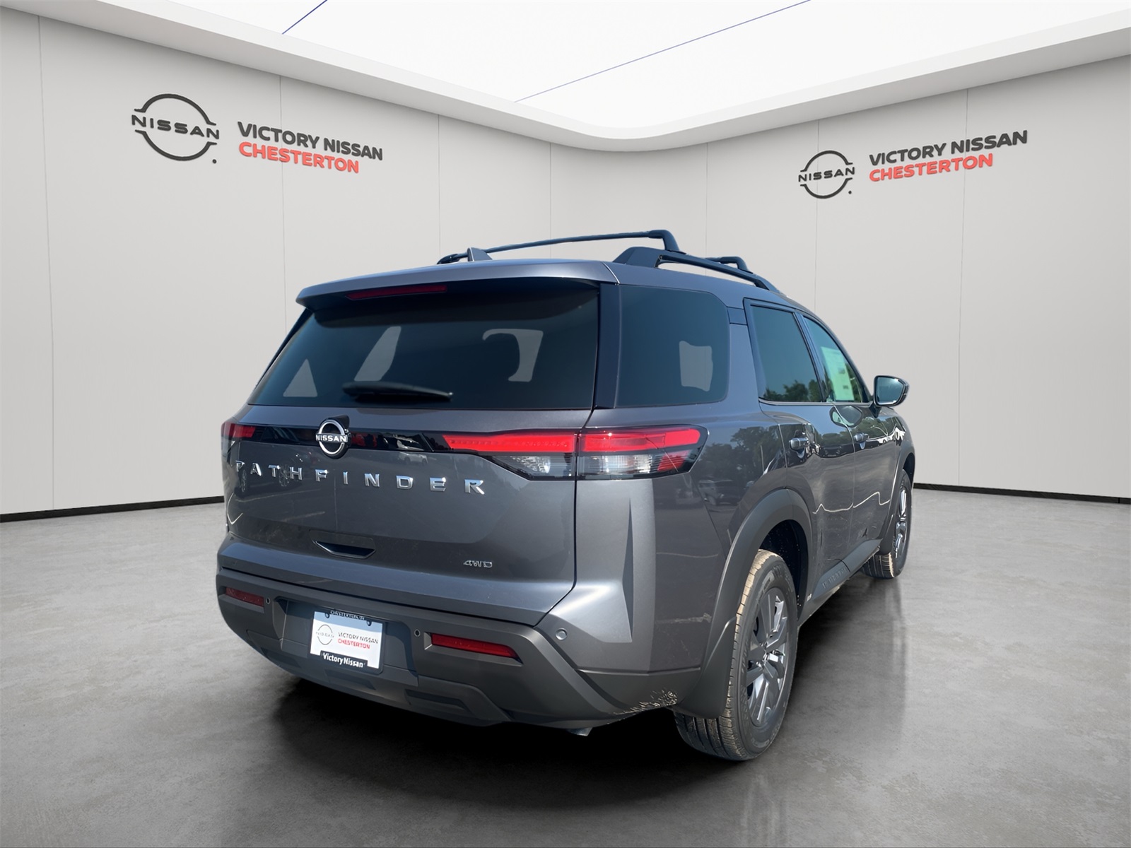 2025 Nissan Pathfinder SV photo 4