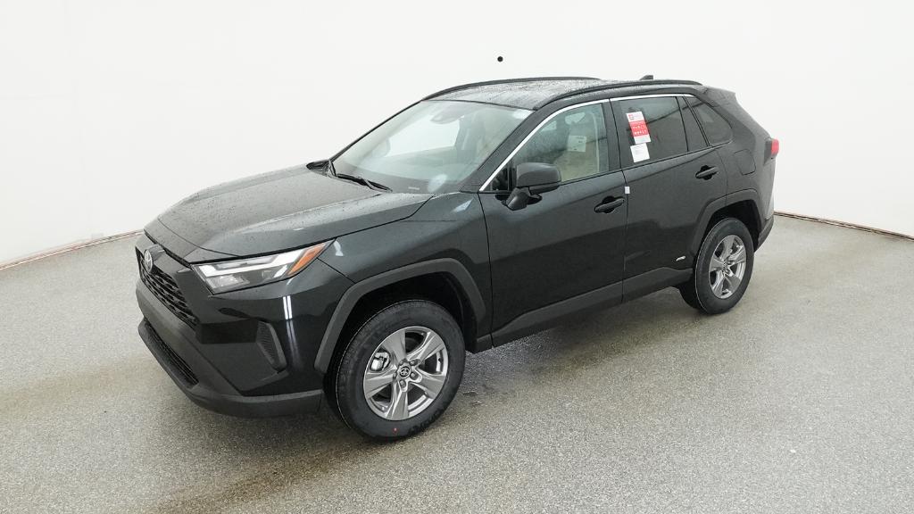 2025 Toyota RAV4 LE's photo