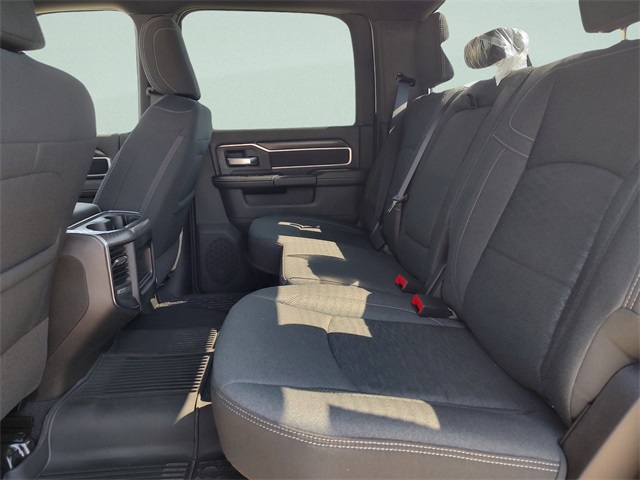 2025 Ram 2500 Big Horn photo 28
