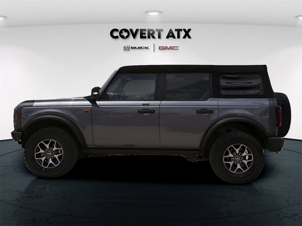 2023 Ford Bronco Badlands photo 4