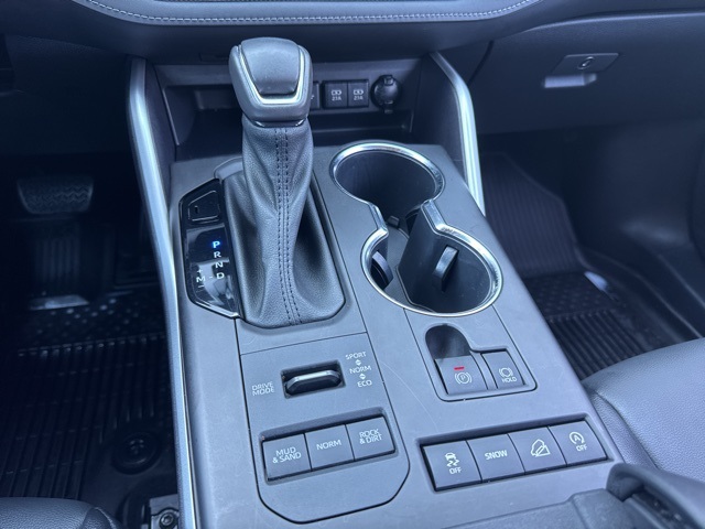 2021 Toyota Highlander XLE photo 31