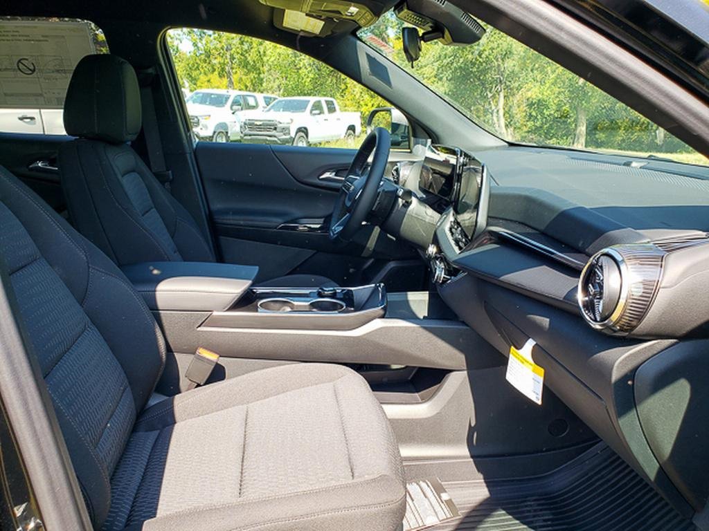 2026 Chevrolet Equinox LT photo 25