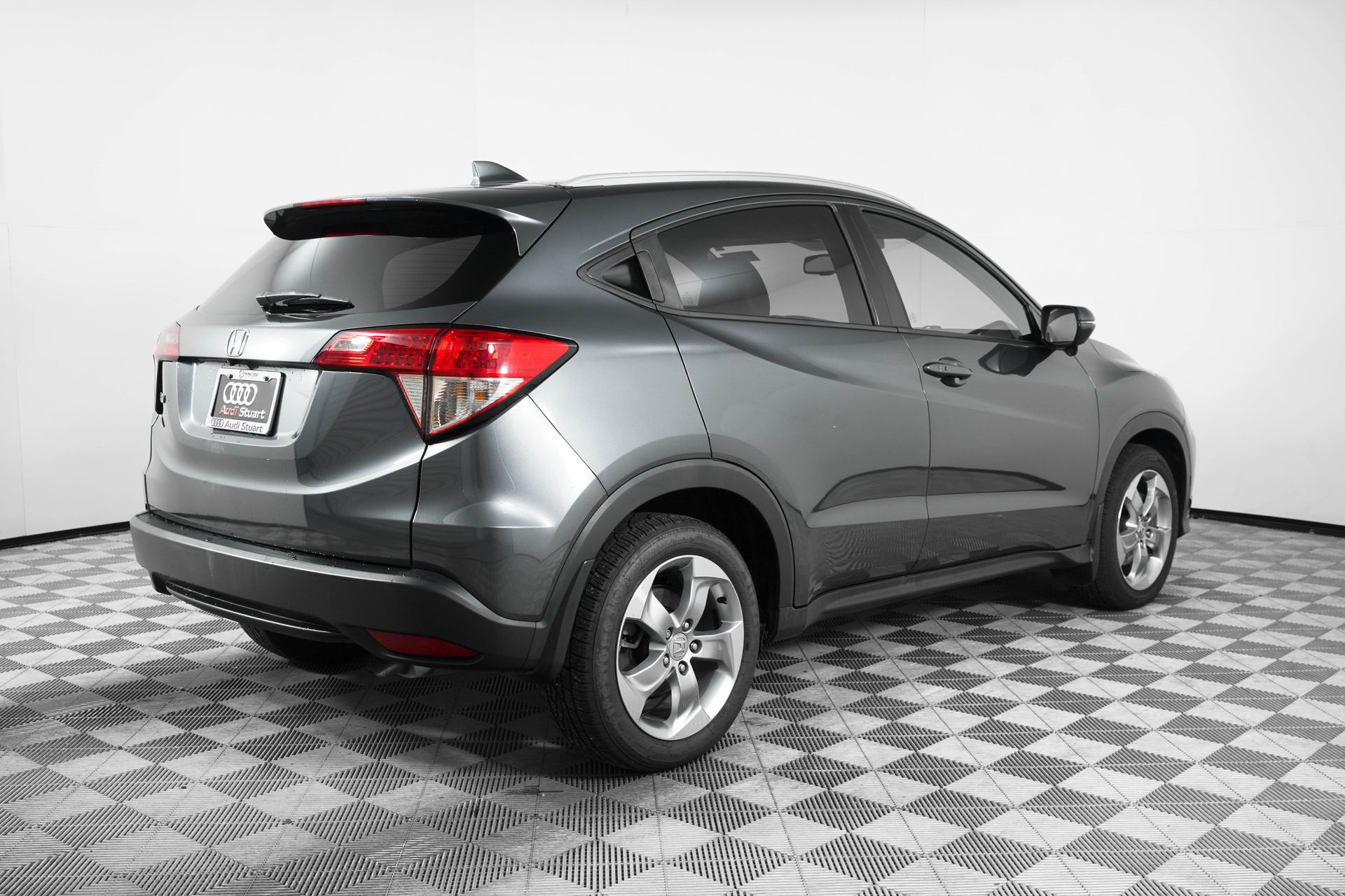 2017 Honda HR-V EX-L photo 7
