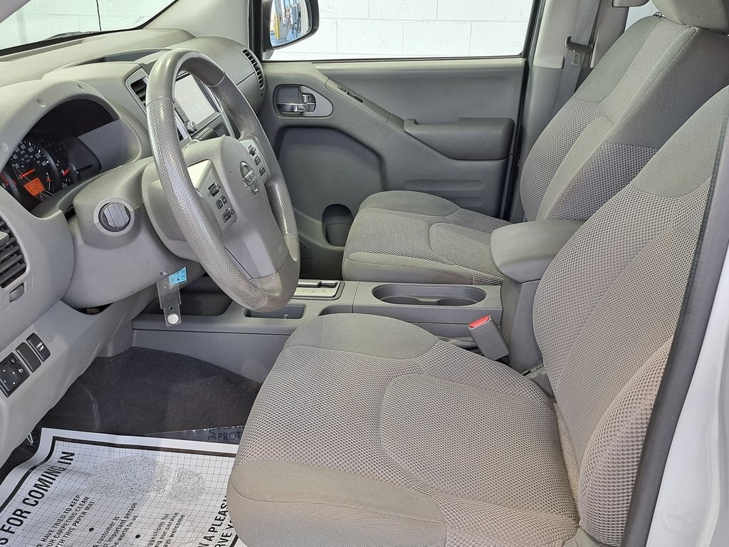 2019 Nissan Frontier SV photo 18
