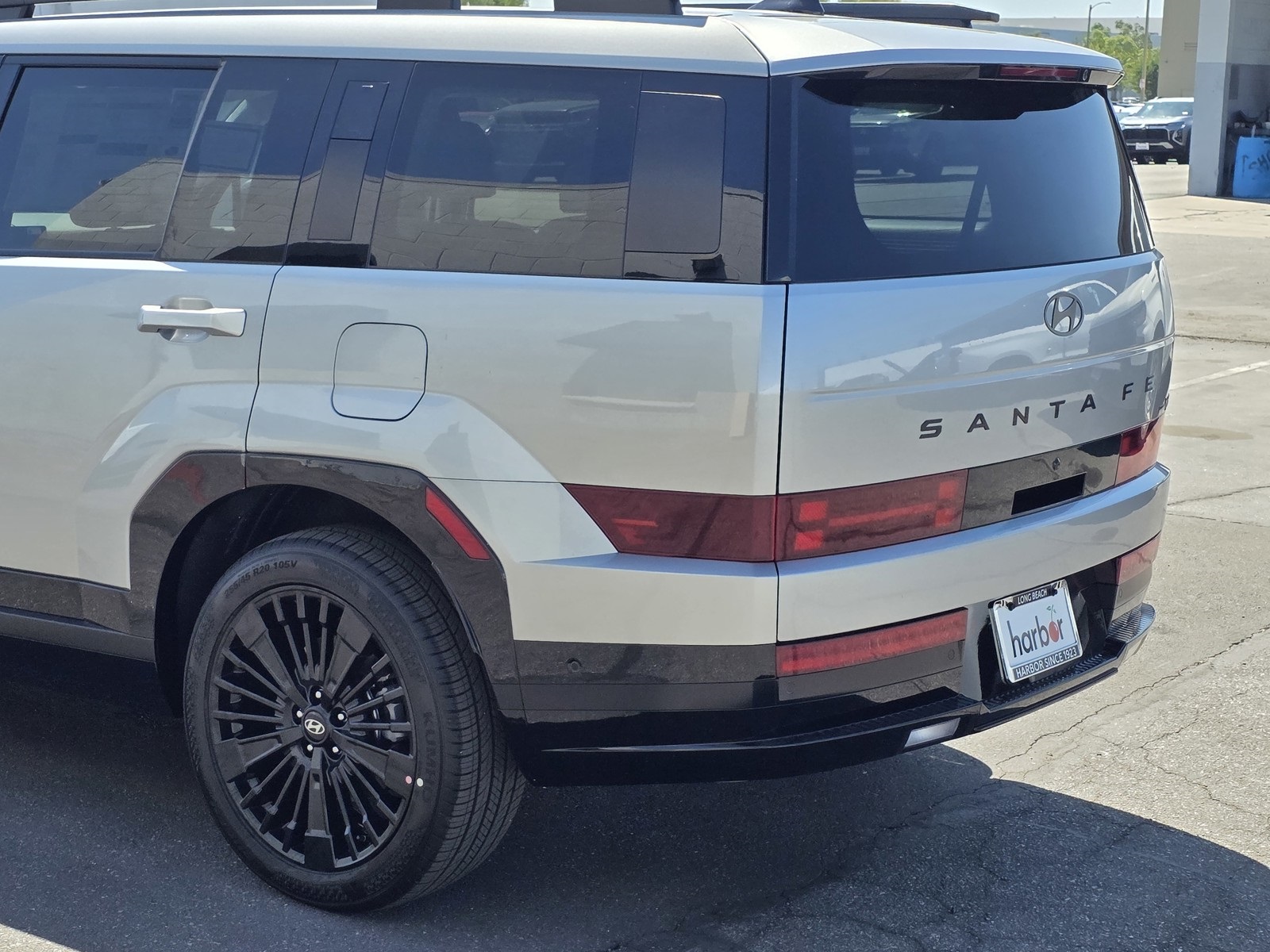2025 Hyundai Santa Fe Calligraphy photo 9