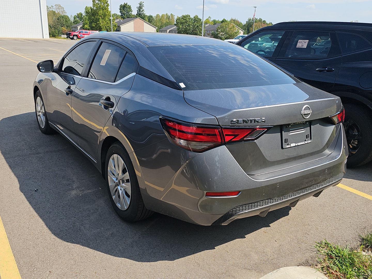 2024 Nissan Sentra S photo 4