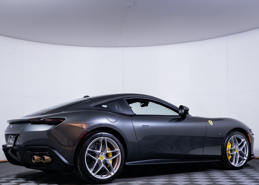 Certified Used 2024 Grigio Silverstone Metallic Ferrari Base image 10