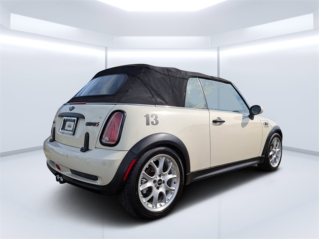 2006 Mini Cooper Convertible S photo 3