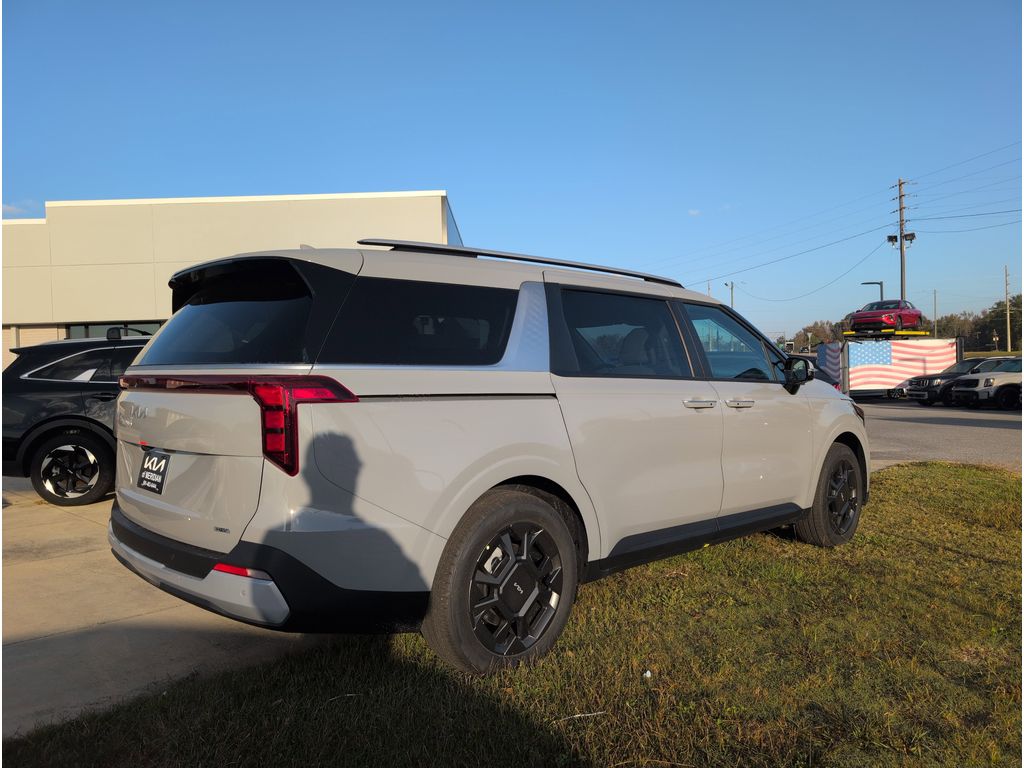 2026 Kia Carnival EX photo 4