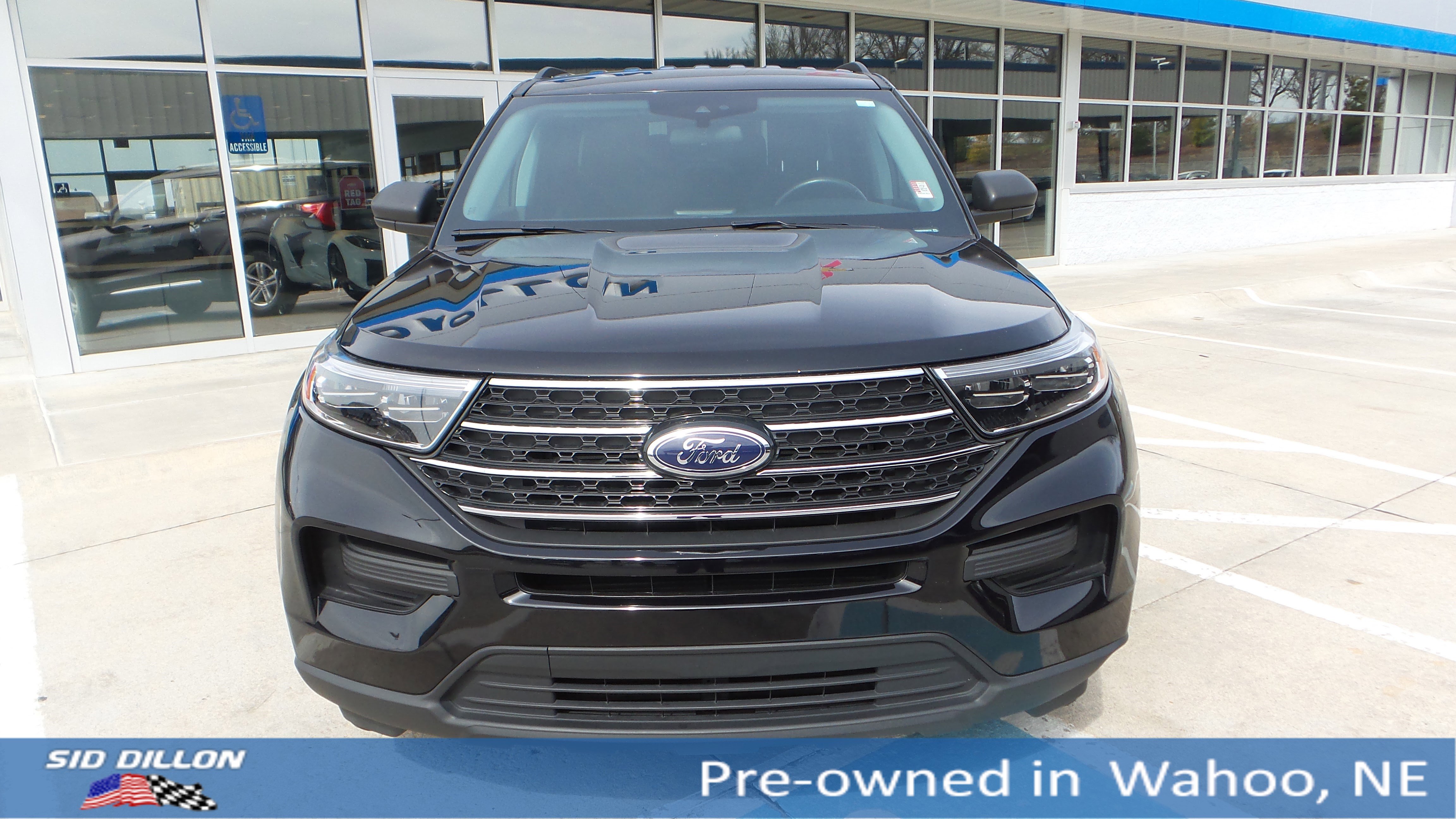 2022 Ford Explorer XLT photo 7