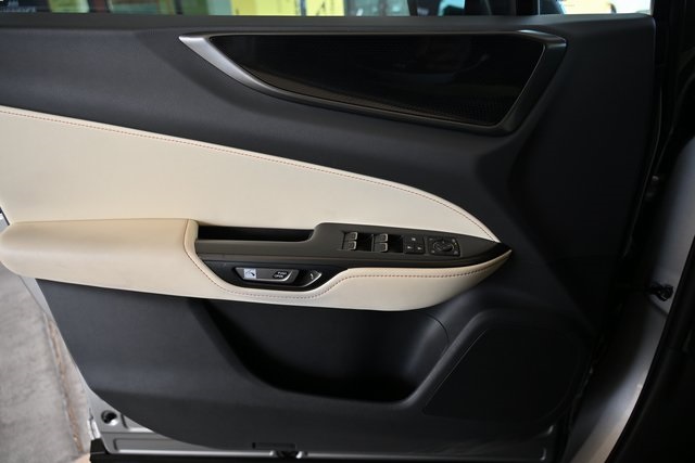 2024 Lexus NX 350h photo 14