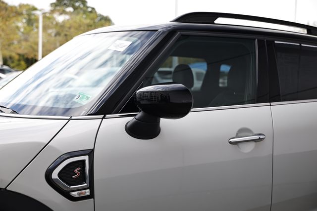 2020 Mini Cooper S ALL4 photo 11