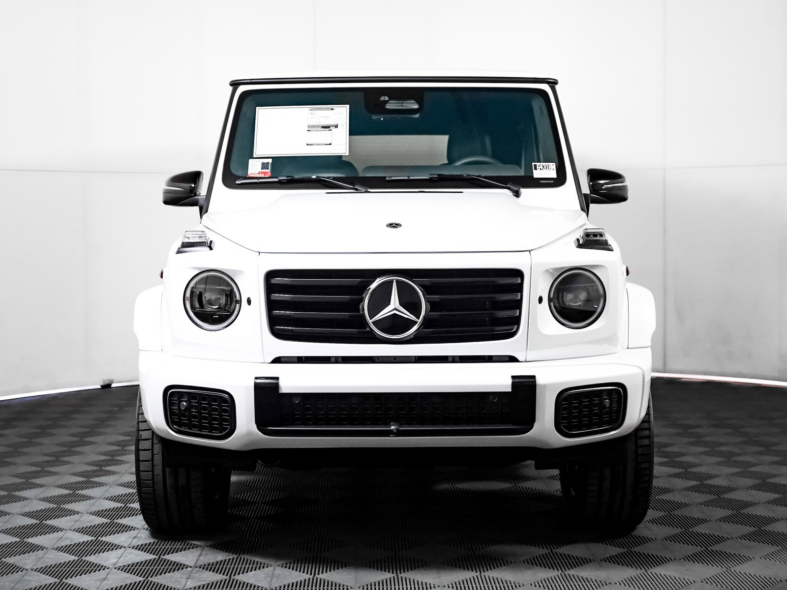 2025 Mercedes Benz G photo 11