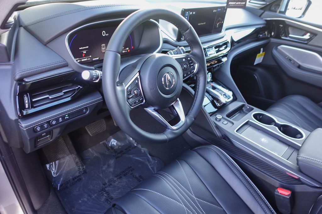2026 Acura MDX SH-AWD Advance photo 8