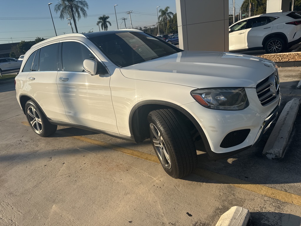 2017 Mercedes-Benz GLC GLC300
