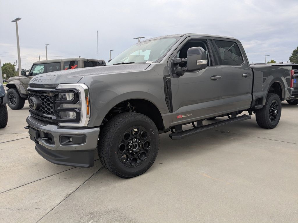 2025 Ford F-250 Lariat photo 7