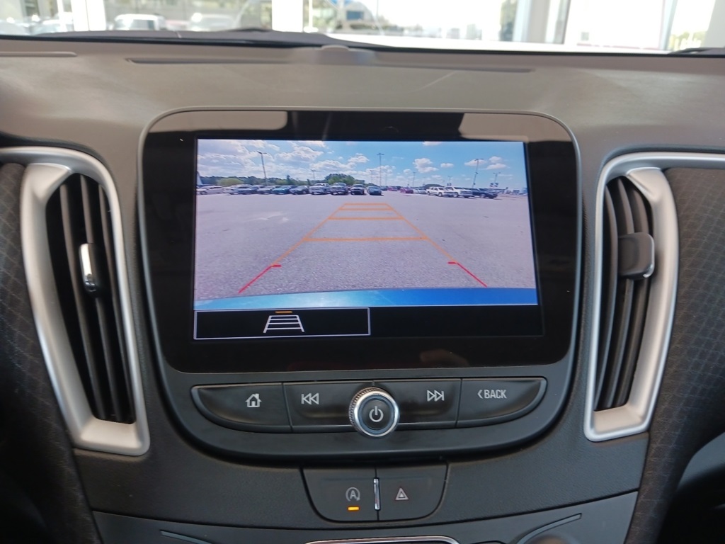 2024 Chevrolet Malibu 1LT photo 19