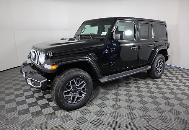 2026 Jeep Wrangler 4-Door Sahara's photo