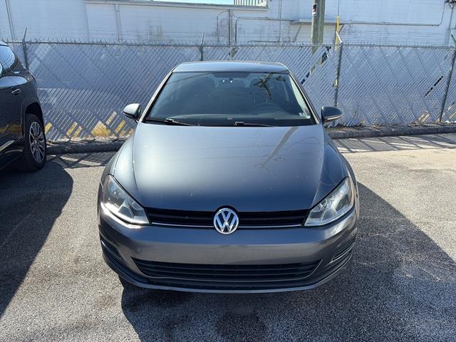 2015 Volkswagen Golf 1.8T Launch Edition photo 2