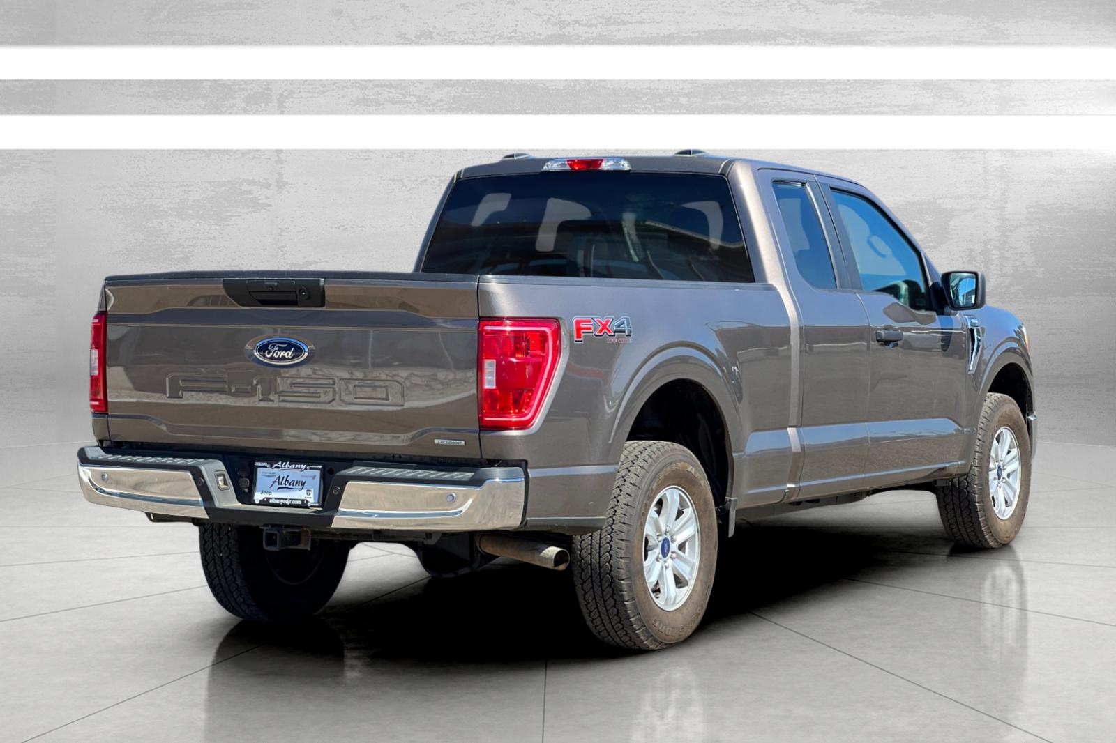 2022 Ford F-150 XLT photo 4