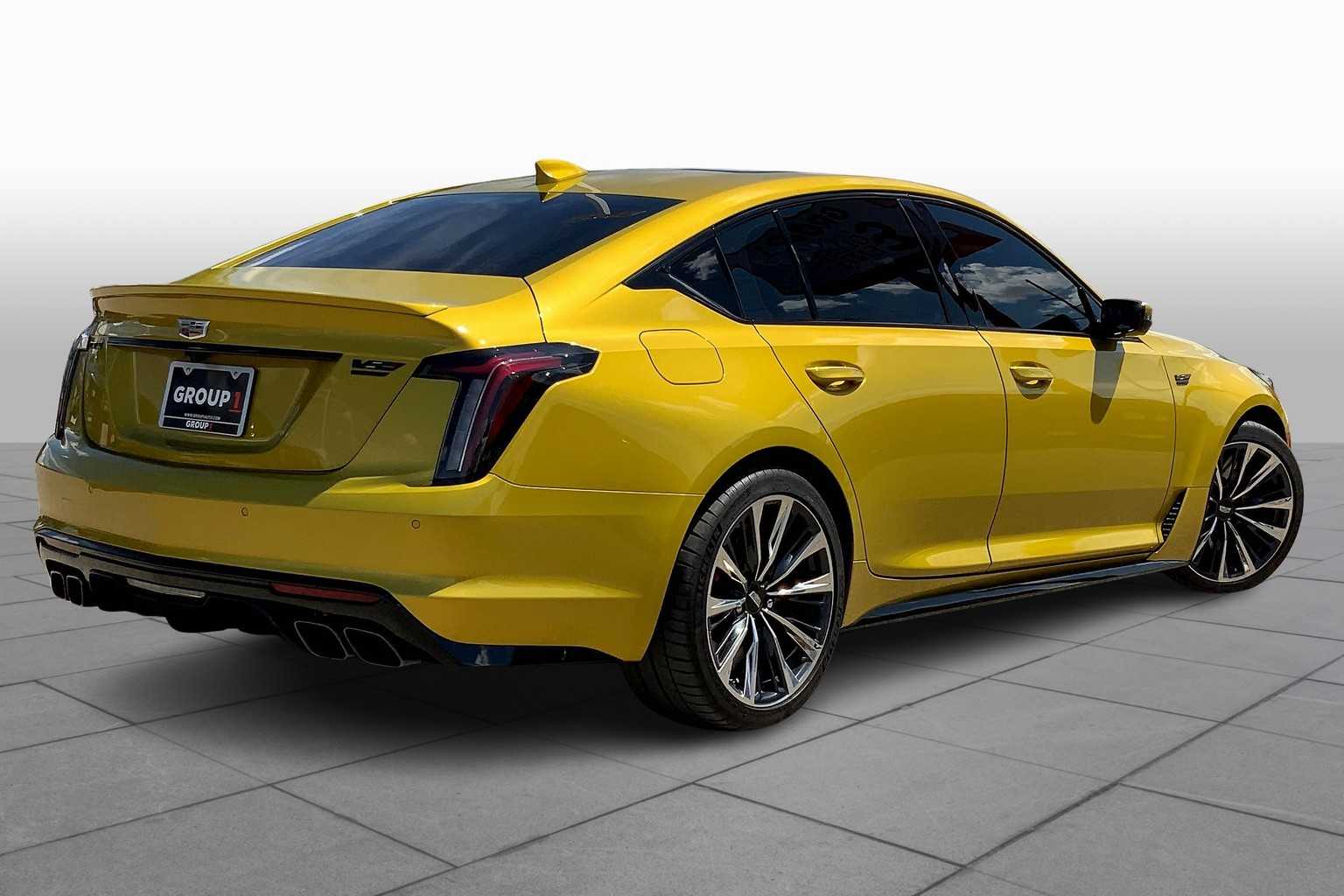 2024 Cadillac CT5 photo 12