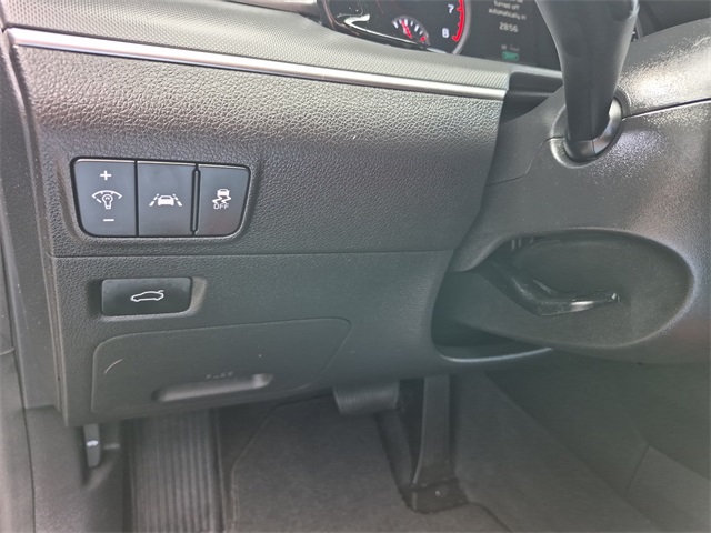 2023 Kia K5 GT-Line photo 15