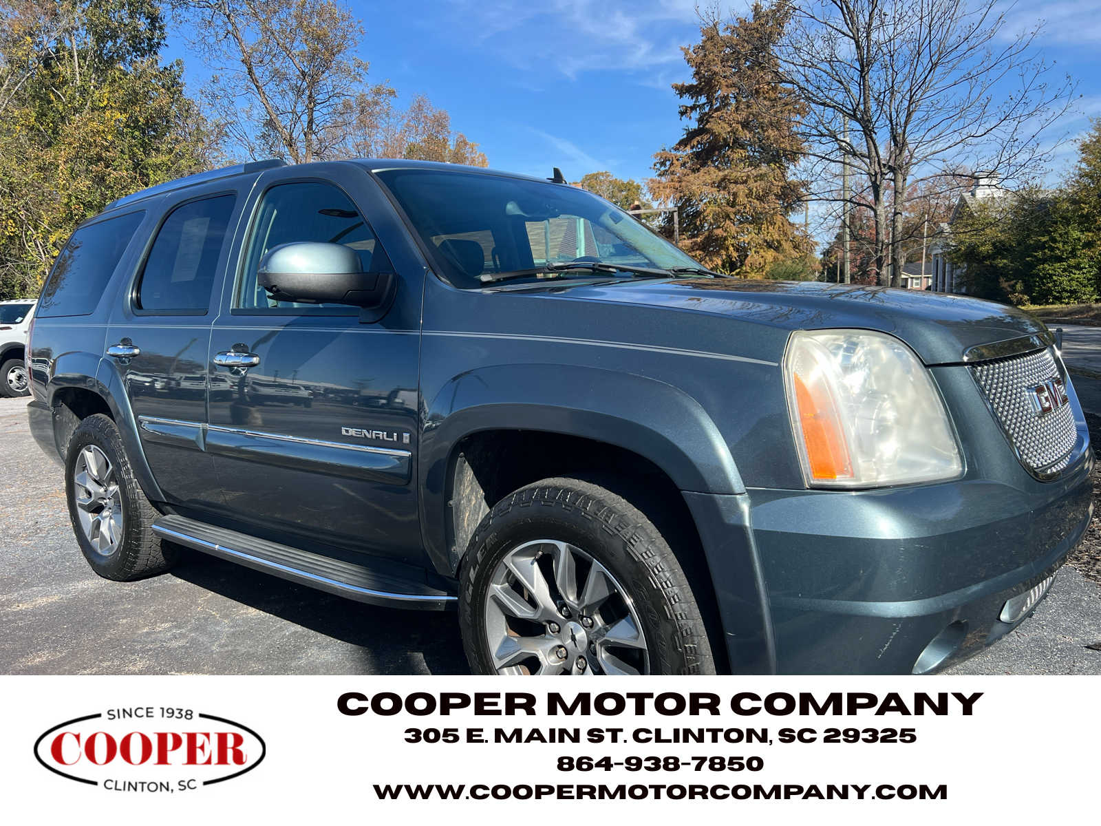 2008 GMC Yukon XL Denali's photo