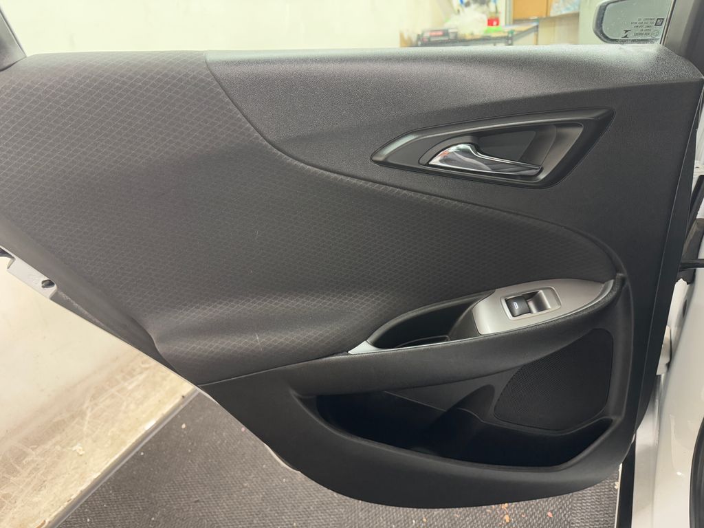 2024 Chevrolet Malibu 1LT photo 15