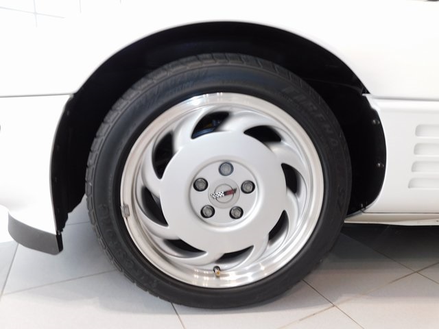 1991 Chevrolet Corvette Base photo 8