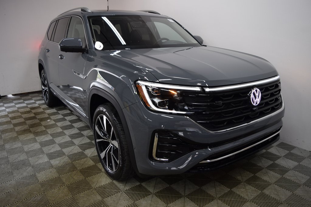 2025 Volkswagen Atlas SEL Premium R-Line's photo
