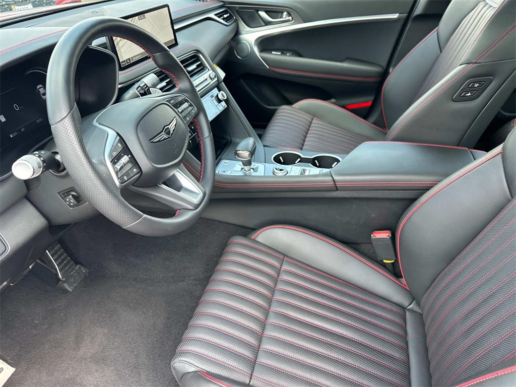 2025 Genesis G70 2.5T photo 14