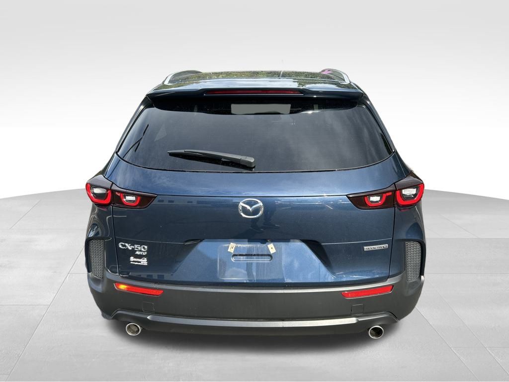 2025 Mazda CX-50 2.5 S Preferred photo 4