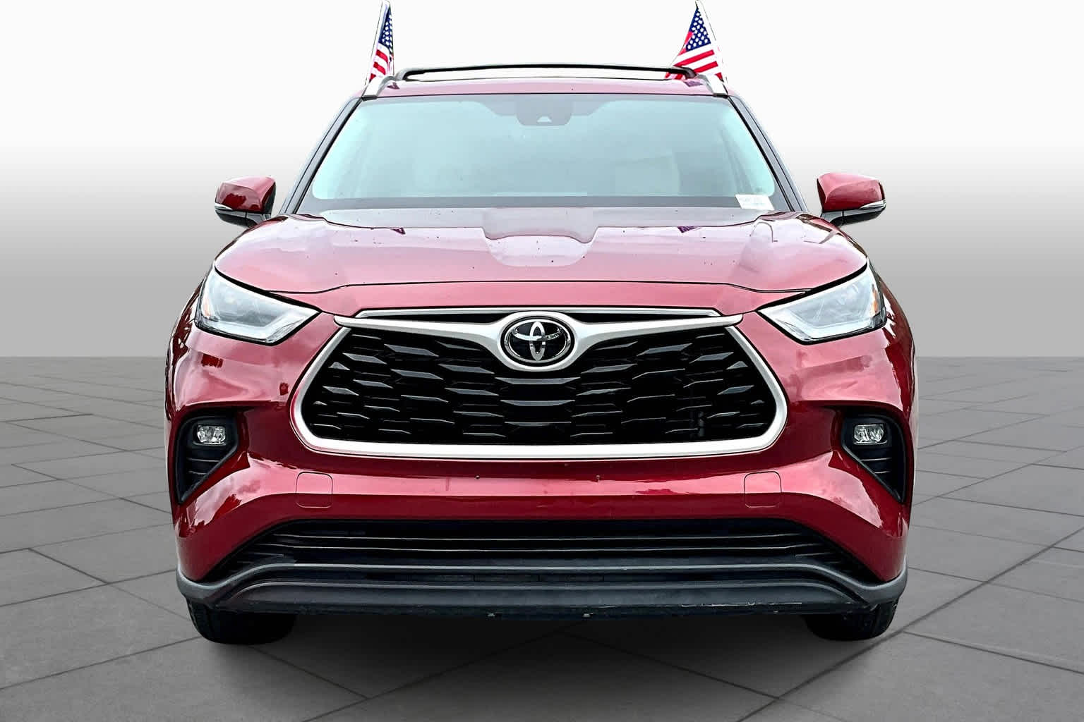 2022 Toyota Highlander XLE photo 3
