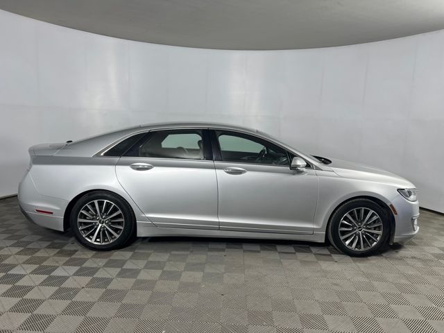 2019 Lincoln MKZ Reserve photo 4