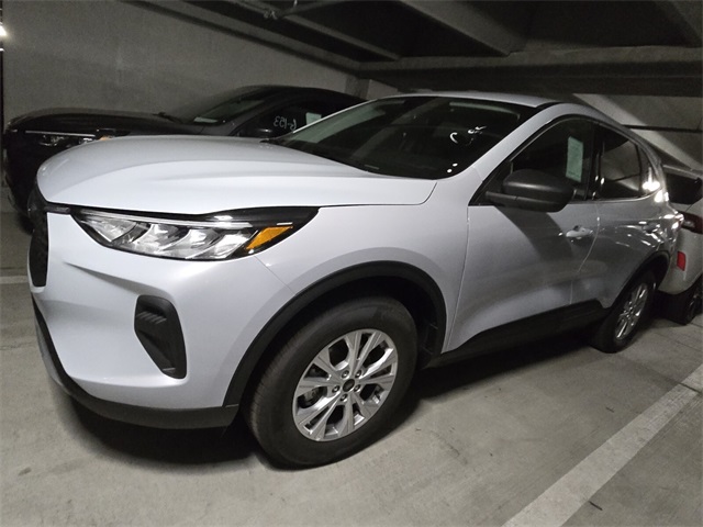 2025 Ford Escape Active photo 3