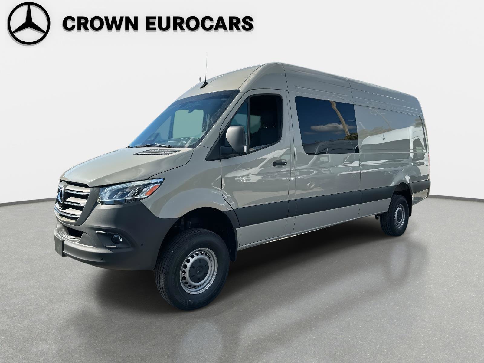 2026 Mercedes-Benz Sprinter Cargo Van Base's photo