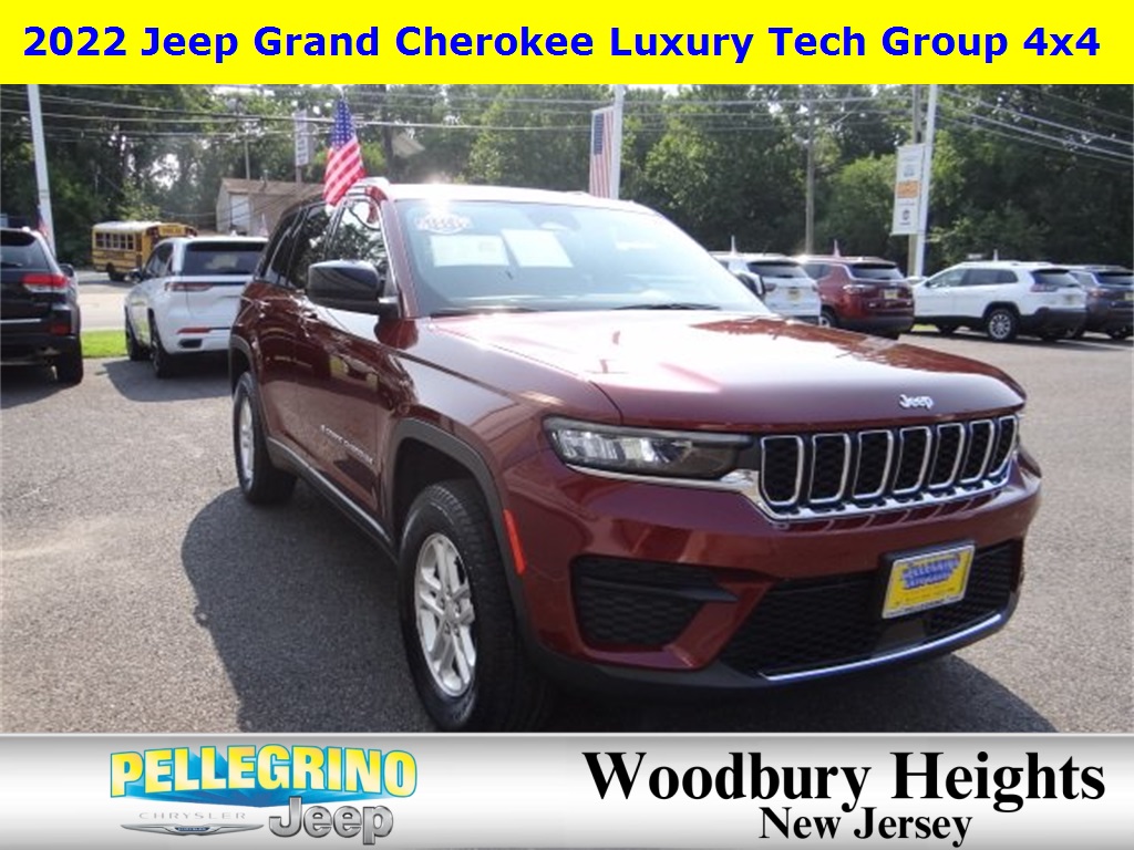 2022 Jeep Grand Cherokee Laredo photo 7