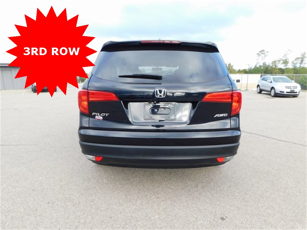 2016 Honda Pilot EX-L photo 3