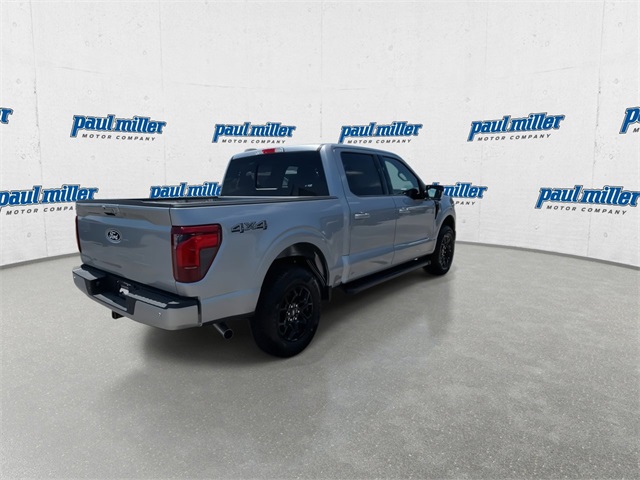 2025 Ford F-150 XLT photo 11