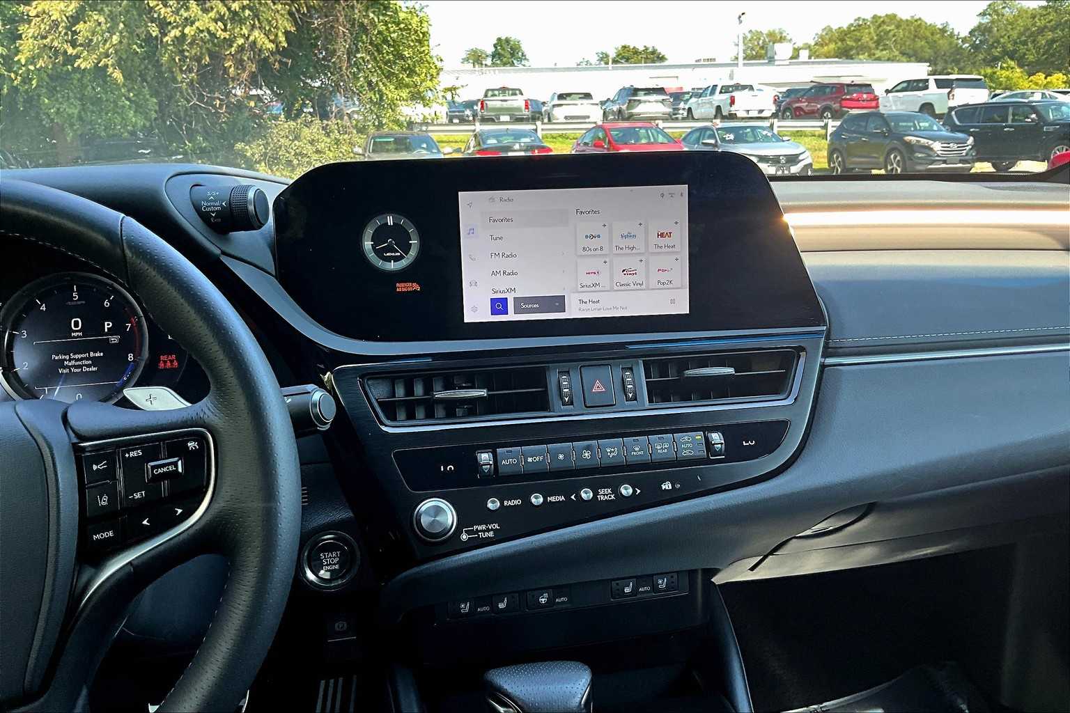 2024 Lexus ES 350 F SPORT Handling photo 6