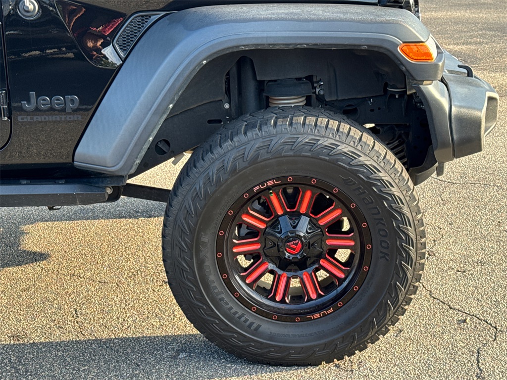 2022 Jeep Gladiator Sport photo 12