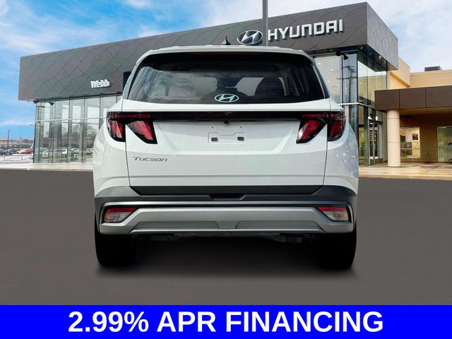 New 2025 White Hyundai SE image 4