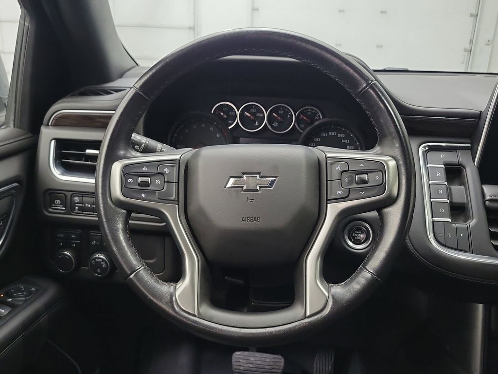 2021 Chevrolet Suburban 1500 Z71 photo 12